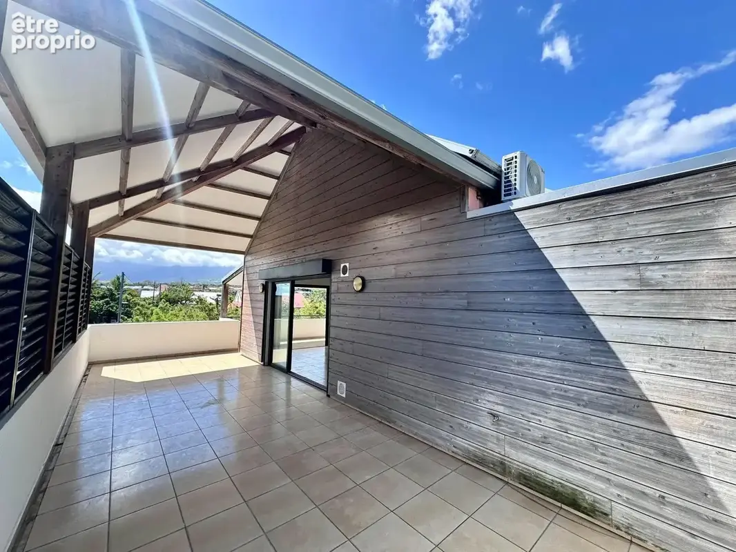 Photo Appartement à Saint-Pierre au prix de 270 000€
