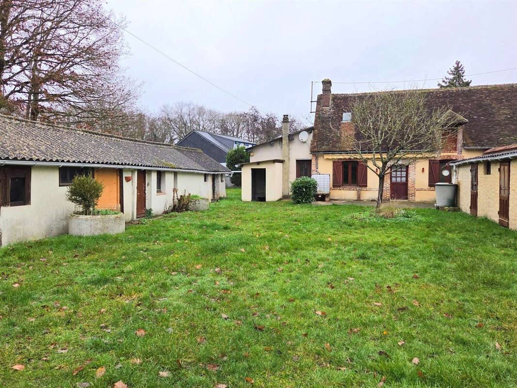 Maison ancienne a renover - photo 2