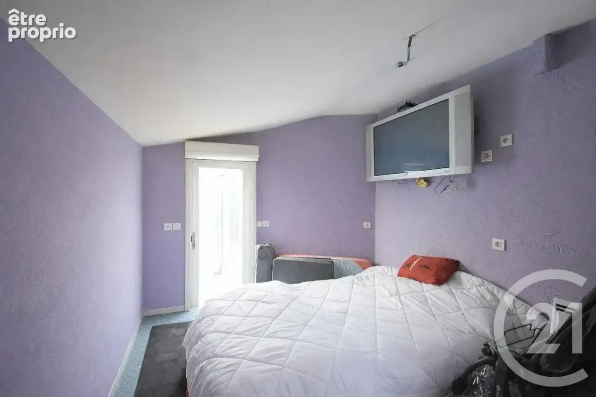 Maison 4 pièces 111 m² à vendre à Saint-Germain-Des-Fosses (03260) - photo 10