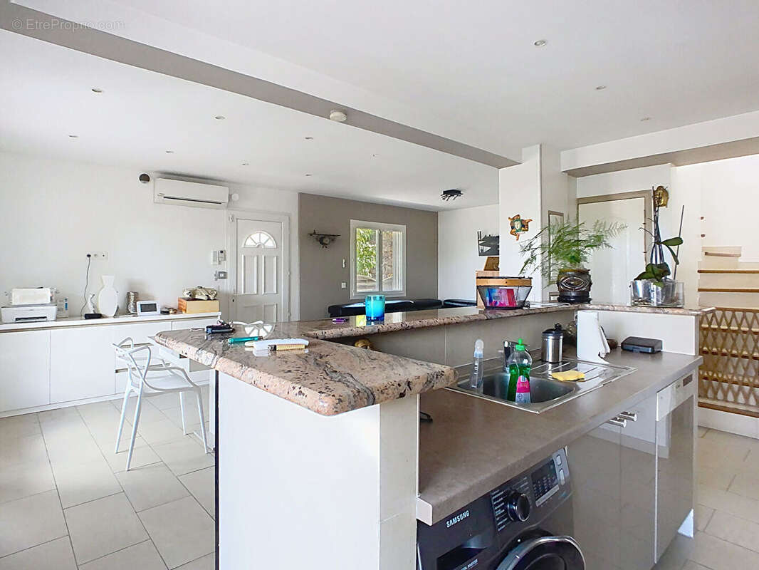 Maison à MARSEILLE-13E