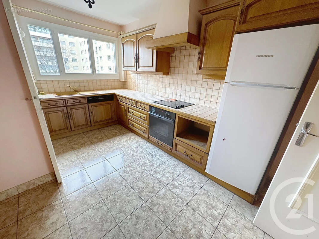 Appartement à LYON-7E