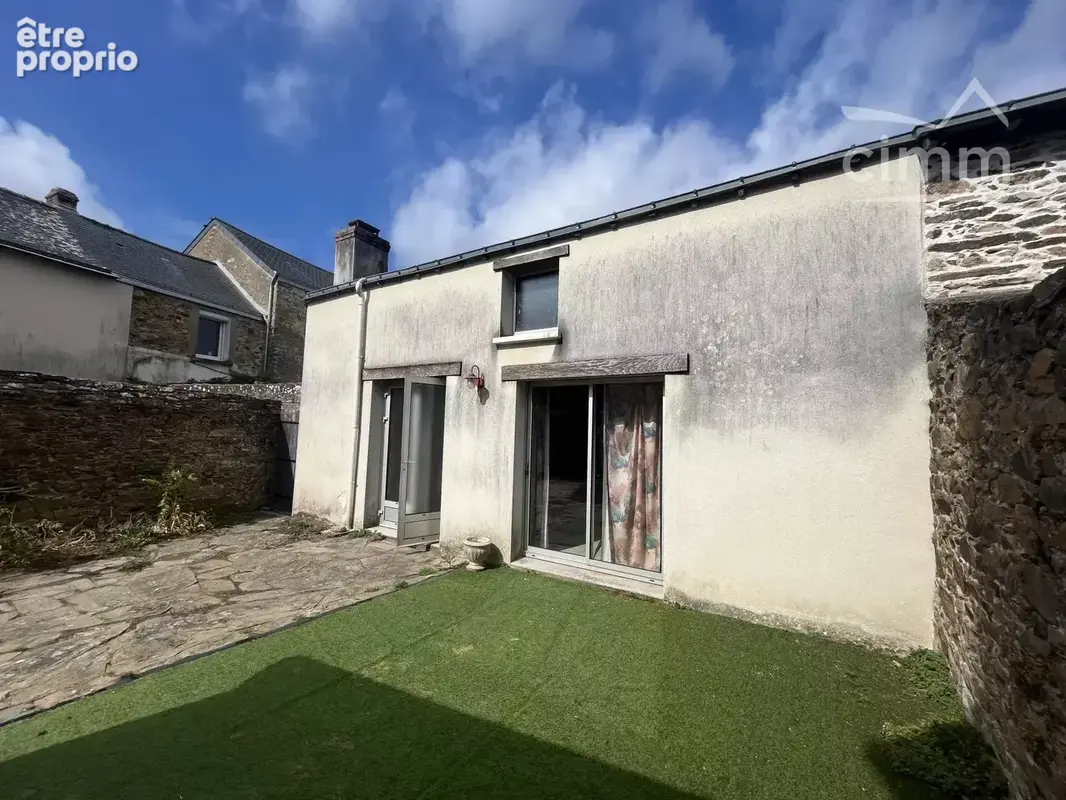 Maison de bourg T3 de 89 m² sur 290m² de terrain clos. - photo 10