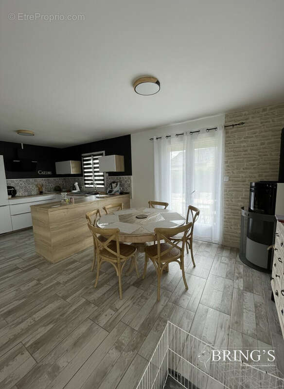 Maison 112 m² à Conde-Sur-Sarthe  - photo 5