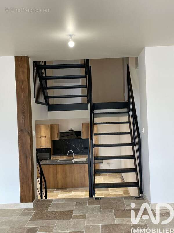 Photo 8 - Maison à NEUILLE-PONT-PIERRE