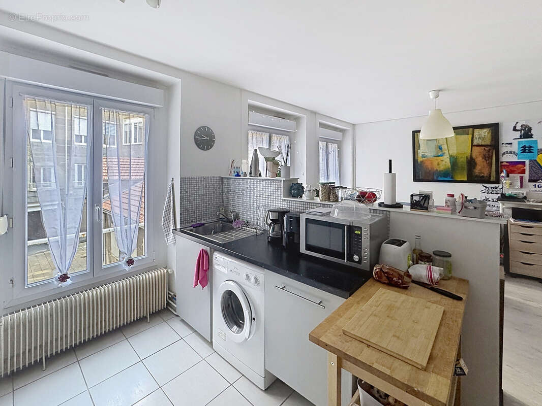 Appartement à SAINT-ETIENNE