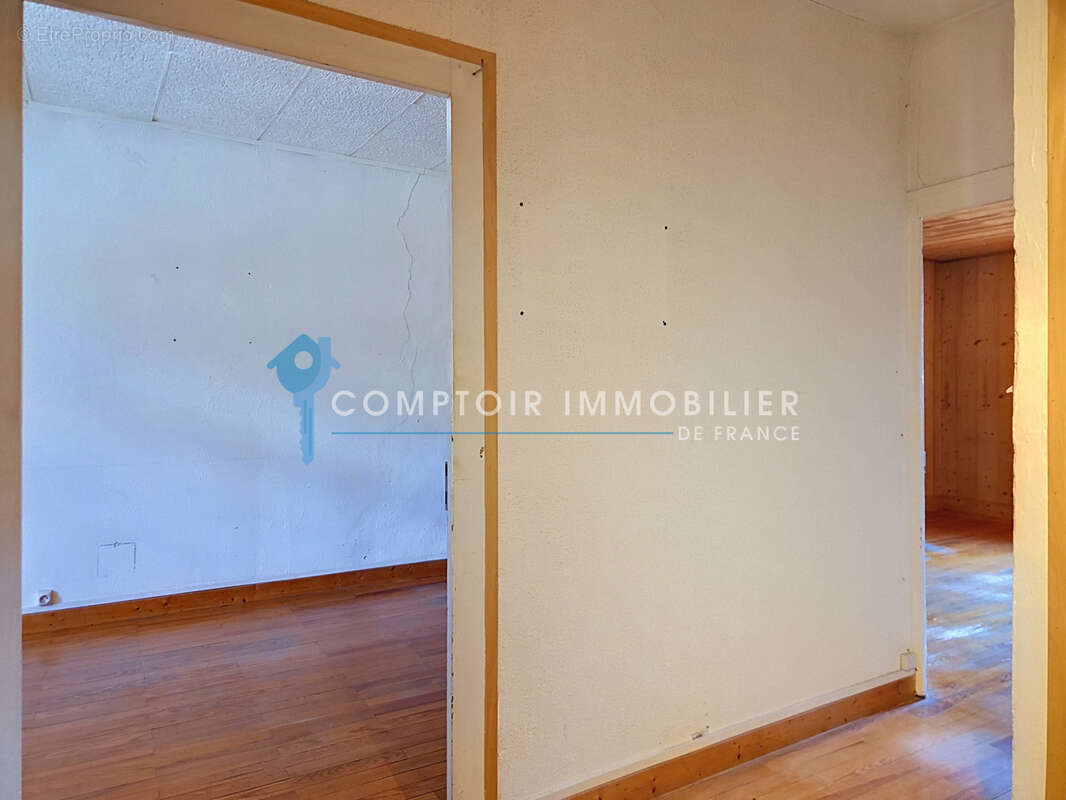 DPT (38) - A VENDRE - Maison de village - Bernin centre - photo 7
