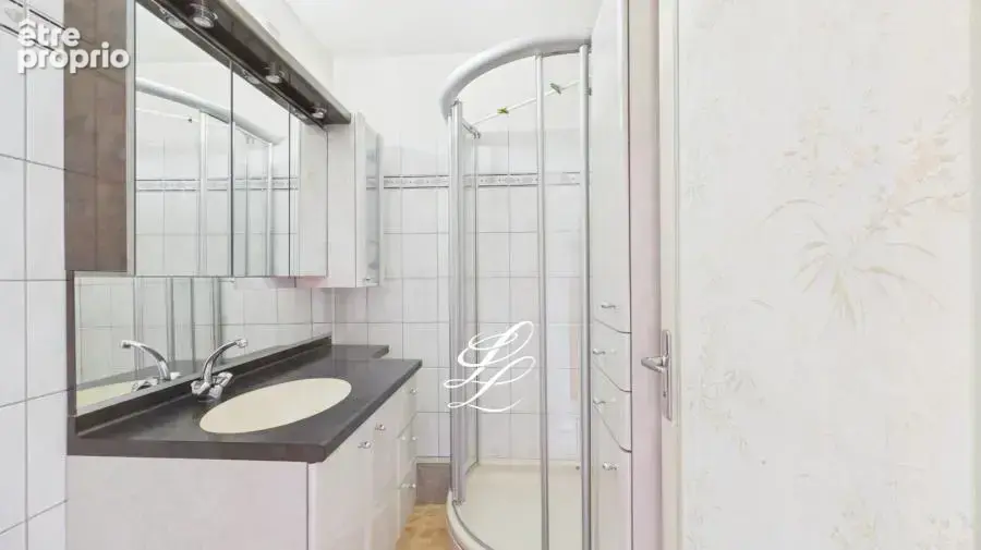 Appartement 87 m² à Le Mans  - photo 103