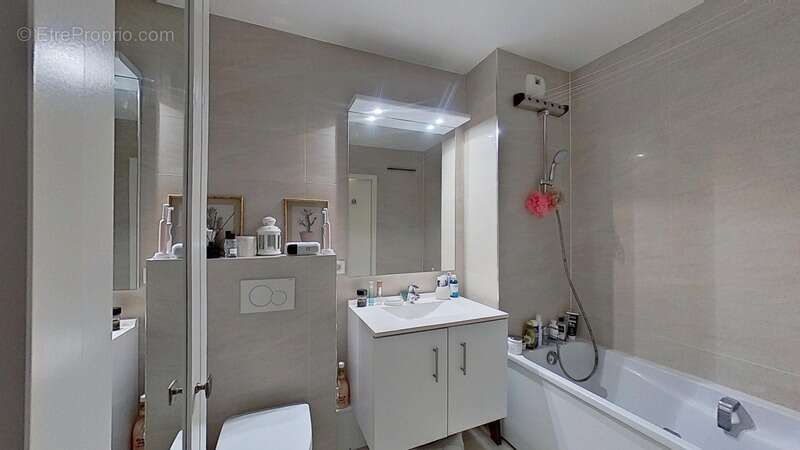 Appartement à MAISONS-ALFORT