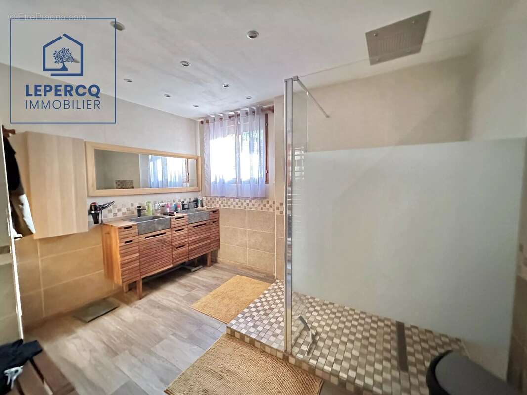 Maison à VILLERS-COTTERETS