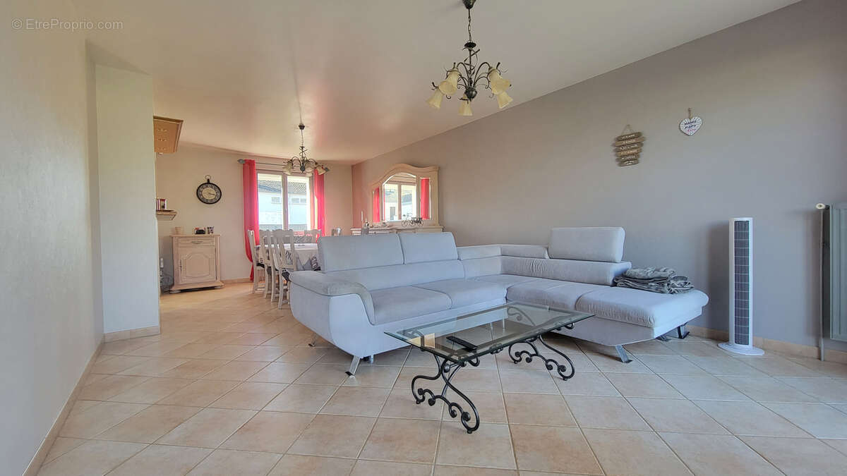 Maison à BRAY-SUR-SEINE