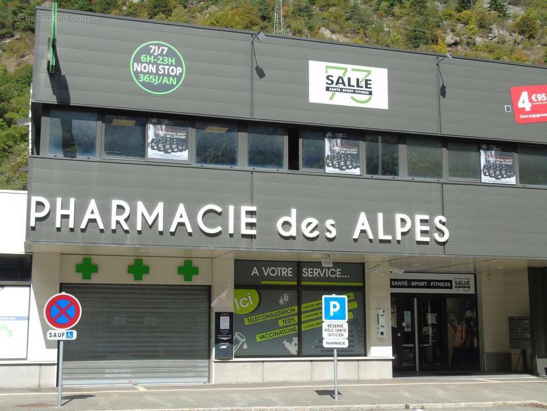 Commerce à FOURNEAUX