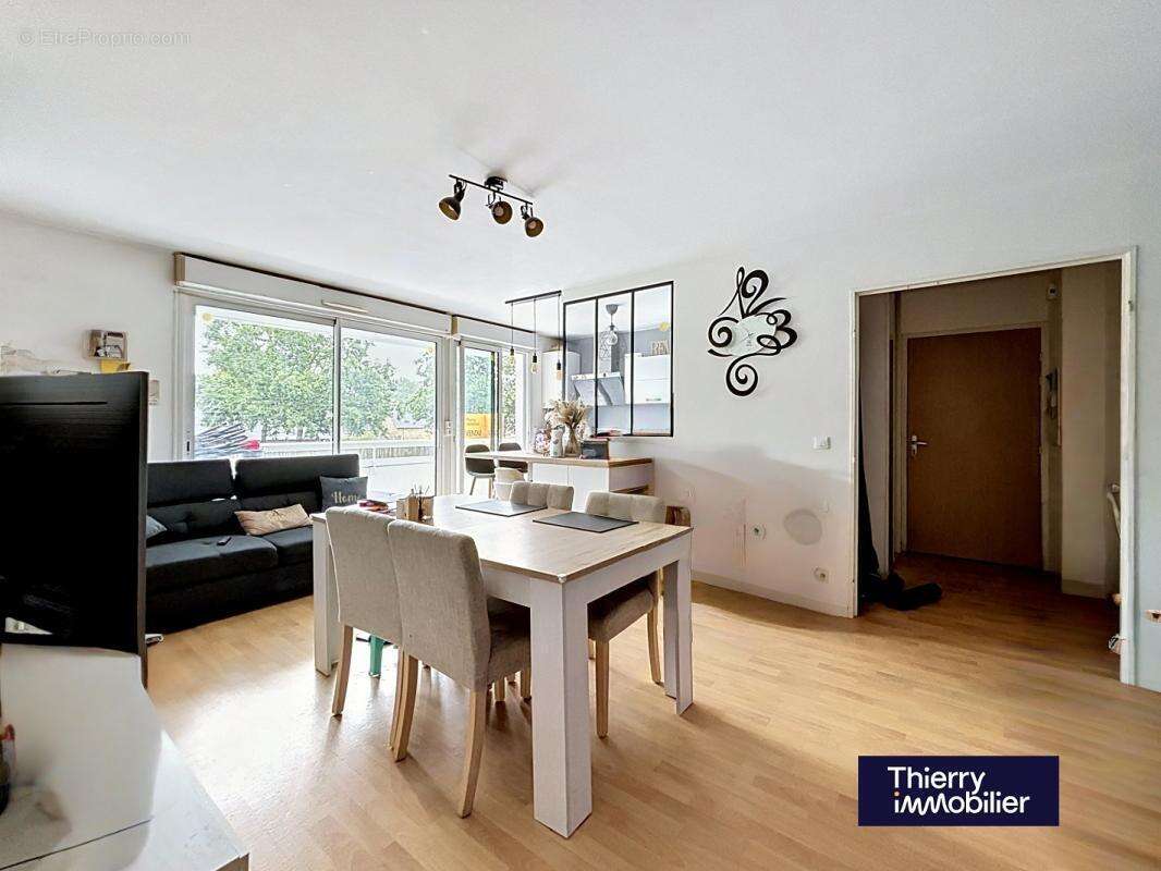Appartement à SAINT-JACQUES-DE-LA-LANDE