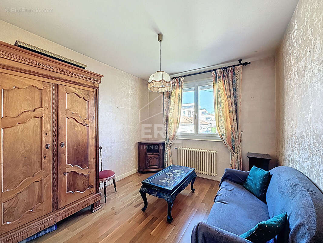 Maison à CLERMONT-FERRAND