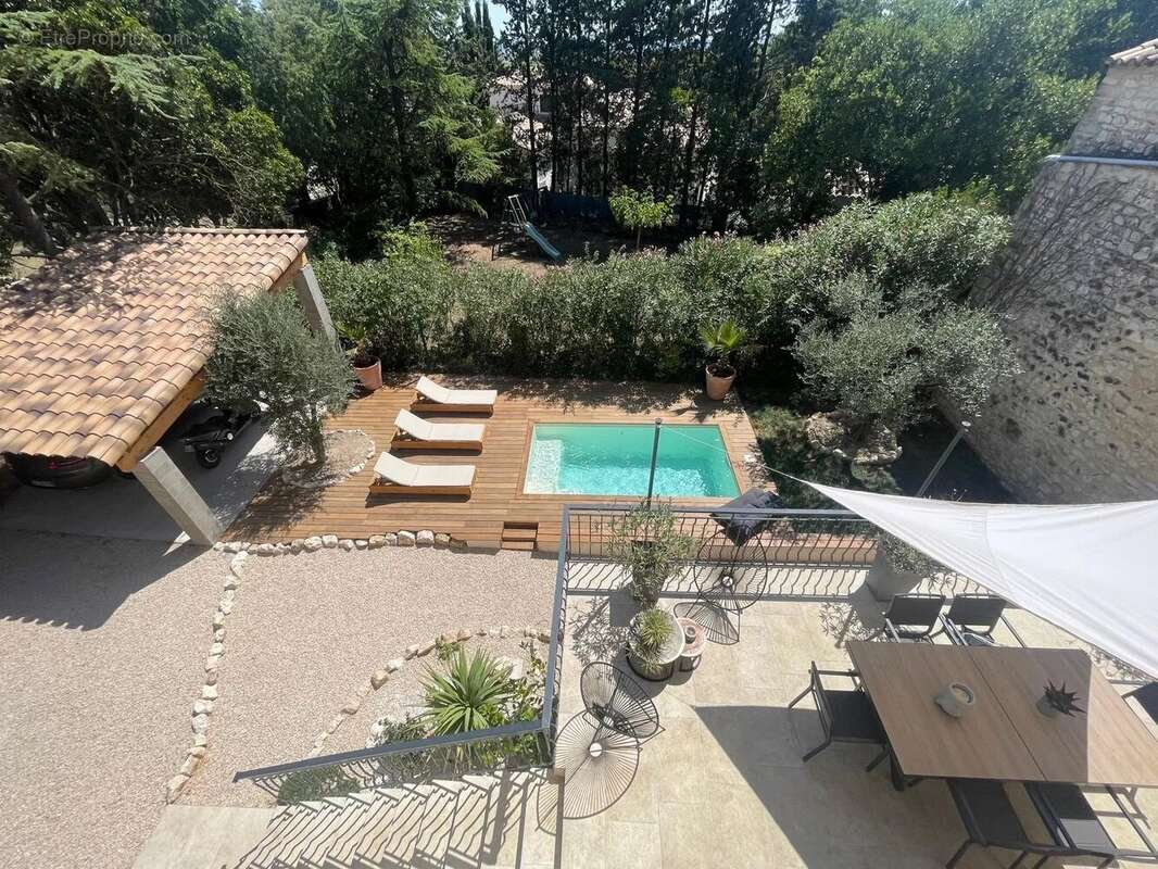 Maison à GARRIGUES-SAINTE-EULALIE