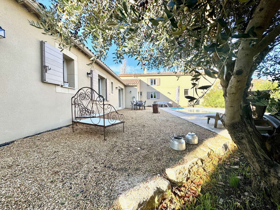Maison à MALAUCENE