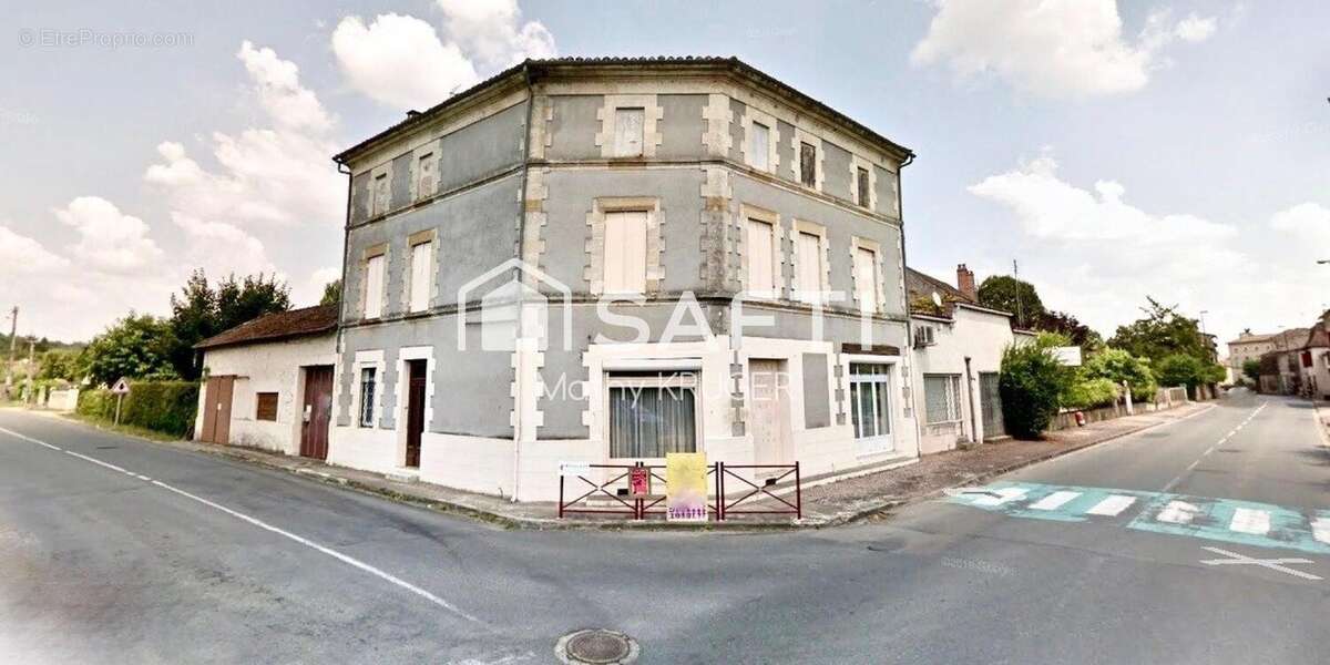 Photo 2 - Maison à LE FLEIX