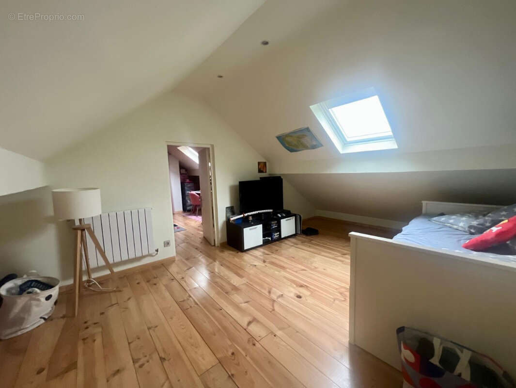 Maison à SARTROUVILLE