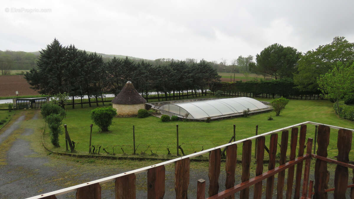 Maison à CUBJAC