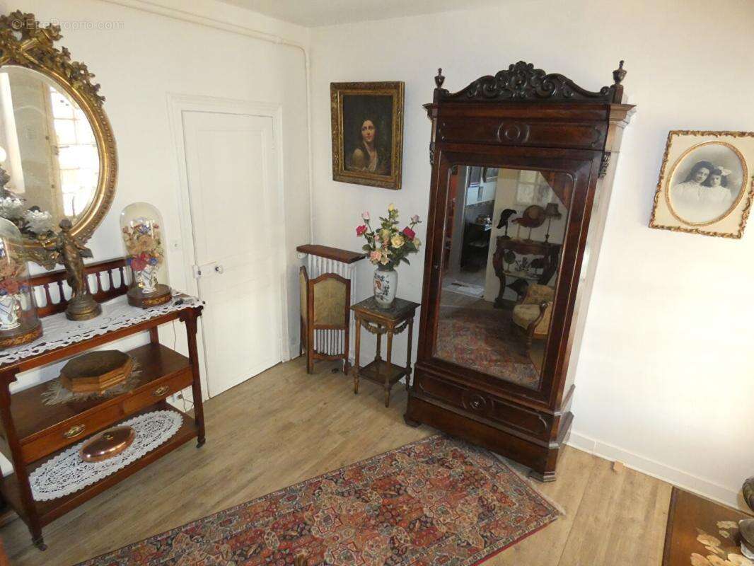 Maison centre ville bord de rivière - photo 15