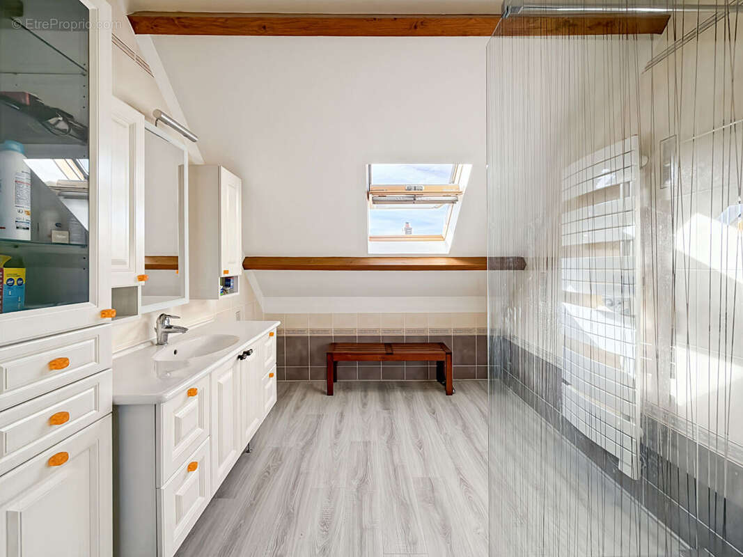 Maison - saint cyr en arthies - 7pièces - photo 9