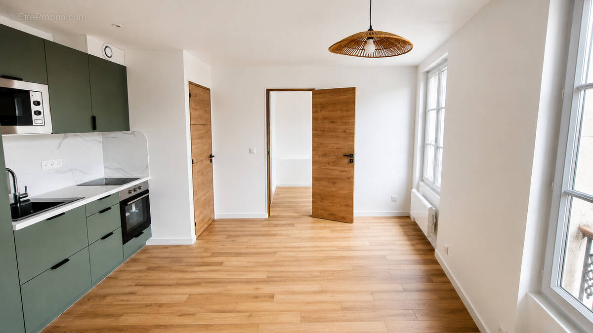 Photo 1 - Appartement à PARIS-16E