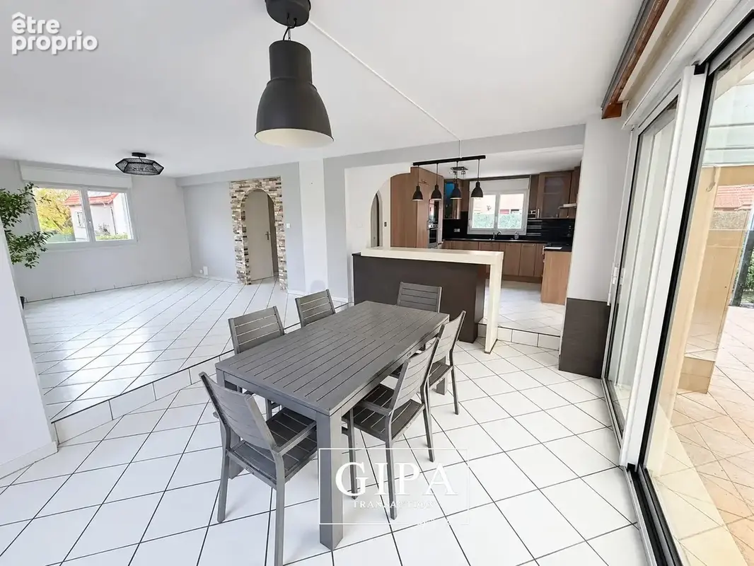 Maison 5 pièces 102 m² à vendre à Entzheim (67960) - photo 4