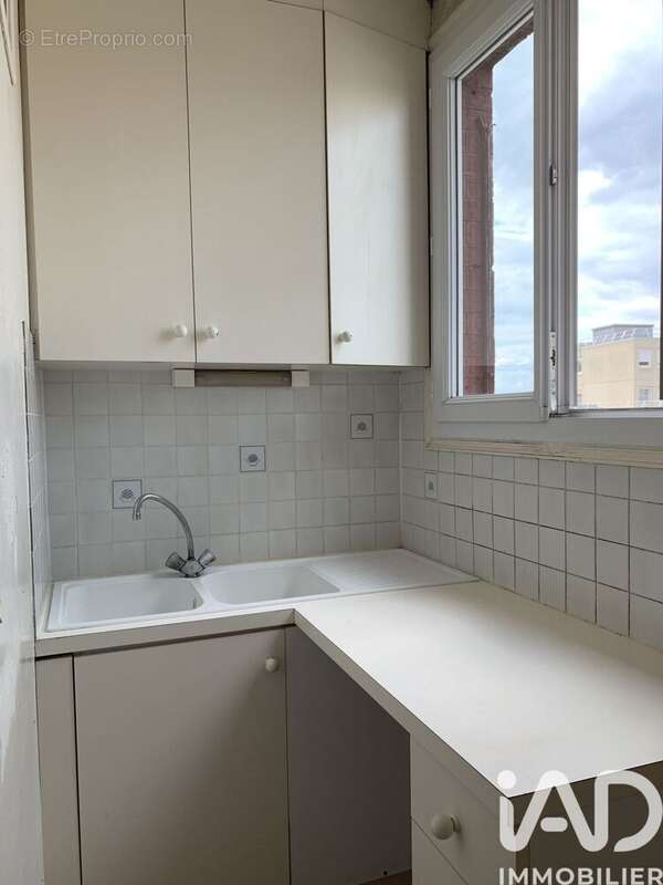 Photo 2 - Appartement à SAINT-DENIS
