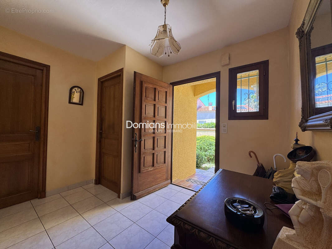 Maison 120 m² à Villemolaque  - photo 8
