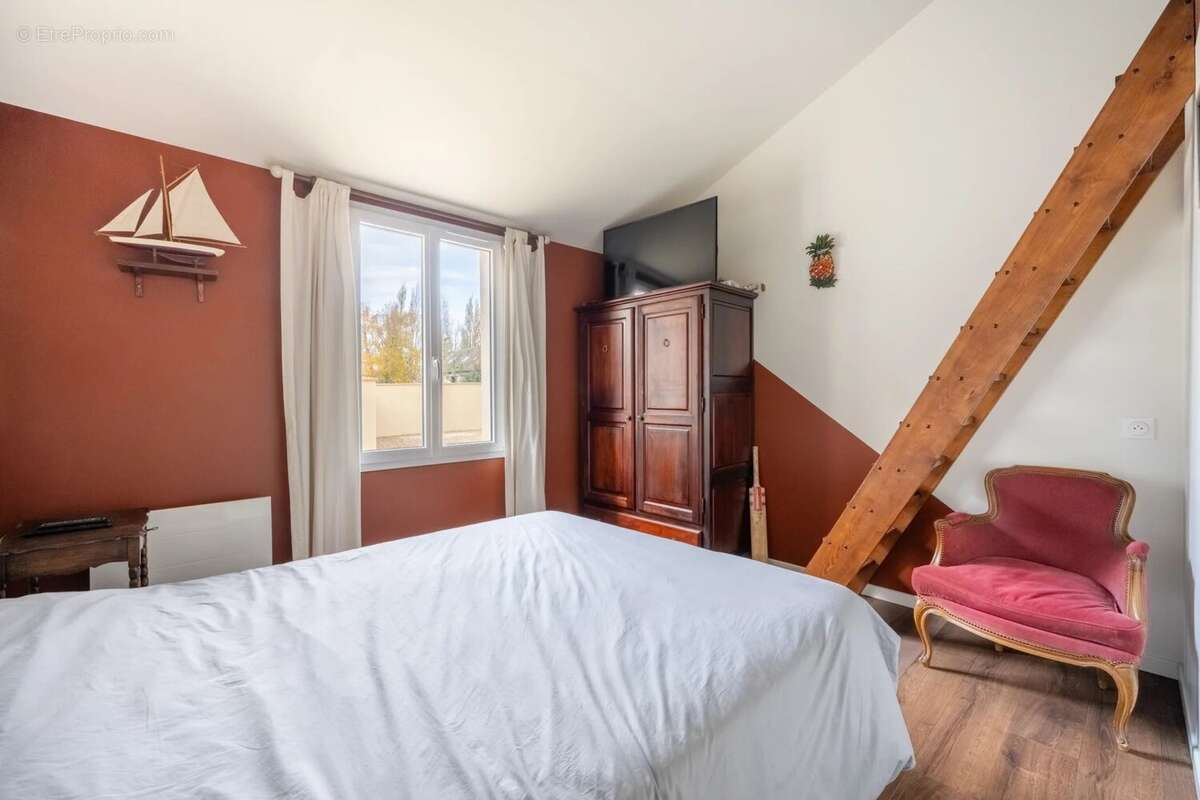 Maison 88 m² à Cravent  - photo 12