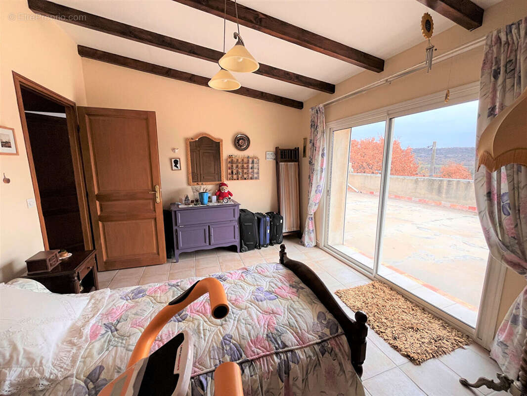 Maison à SAINT-MARTIN-DE-CASTILLON