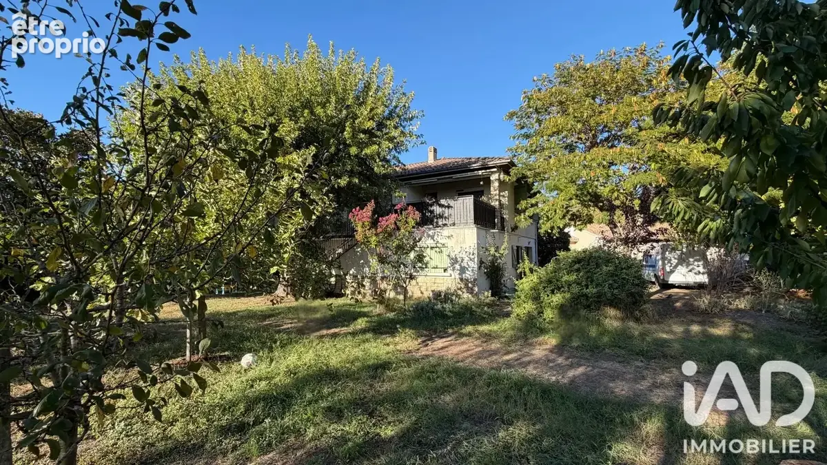 Photo 1 - Maison à AMBARES-ET-LAGRAVE
