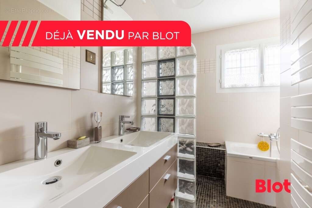 Maison à THORIGNE-FOUILLARD