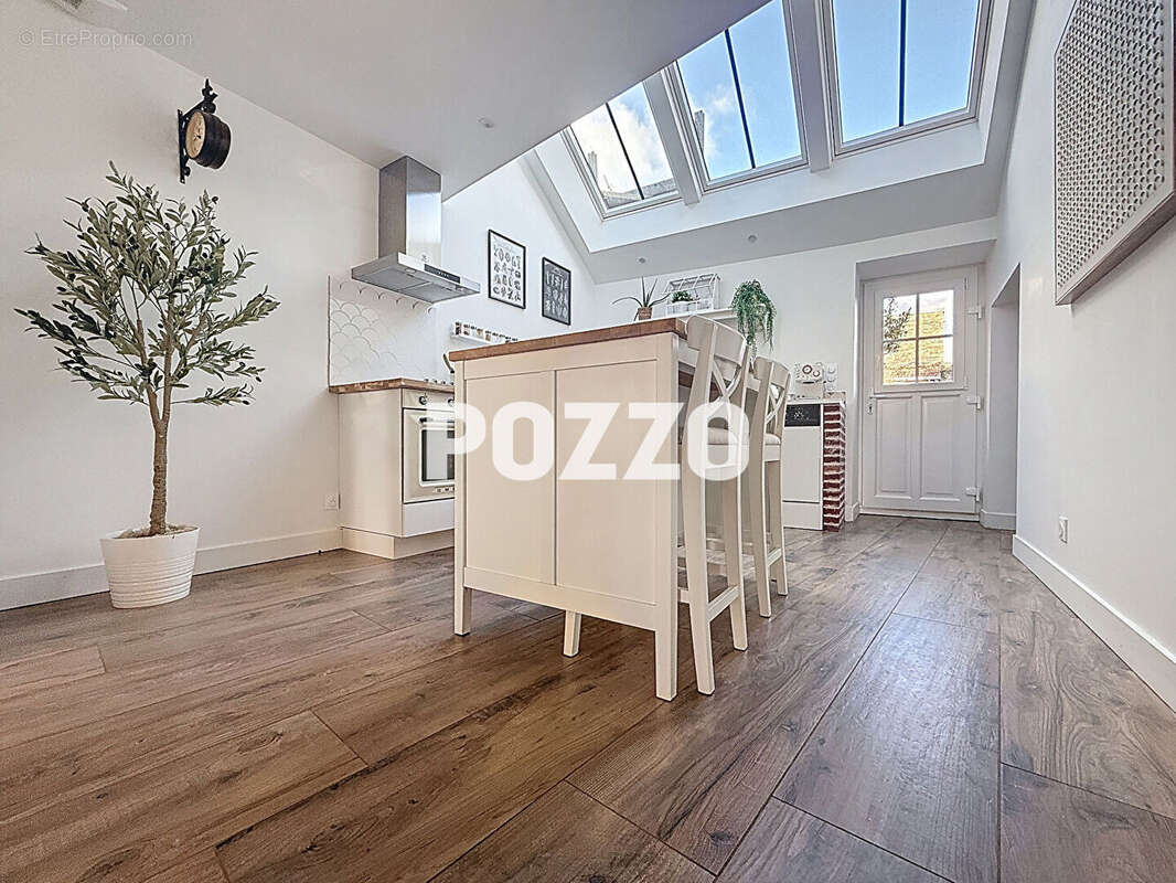 Maison à BRICQUEBEC