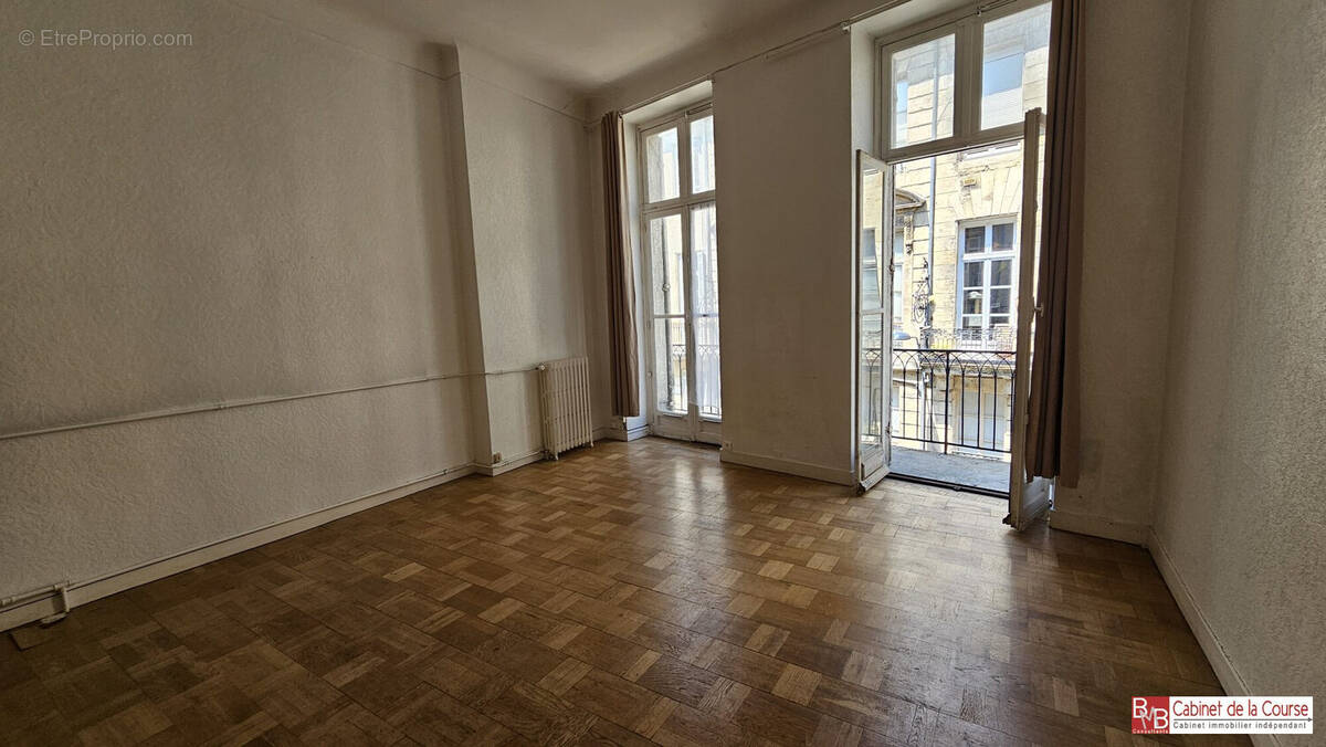 Appartement à BORDEAUX
