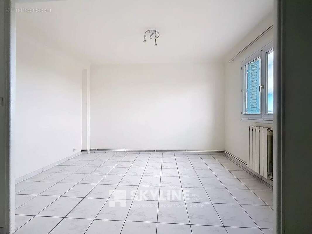 Appartement à MARSEILLE-14E