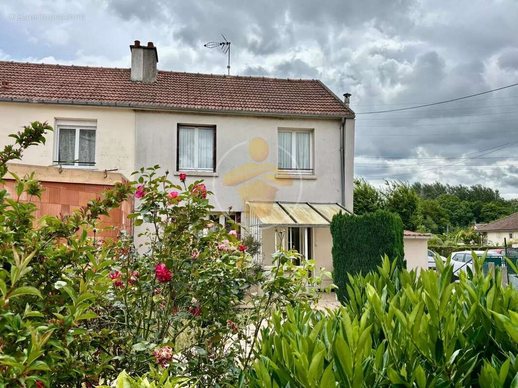 Maison à BEAUTOR