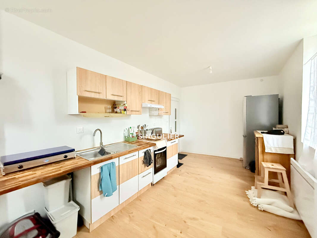 Appartement à COUTICHES