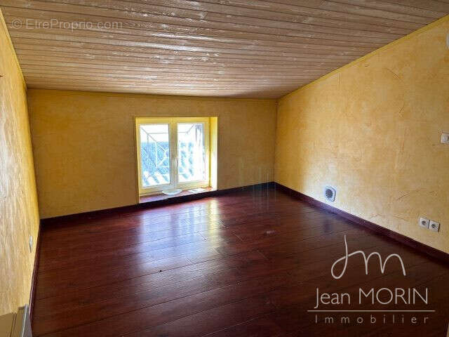 Maison à CORNAS