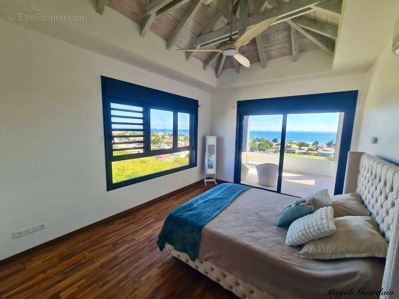 Maison à SAINT-FRANCOIS