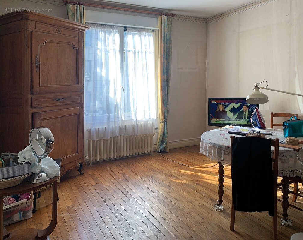 Maison à CHATELLERAULT