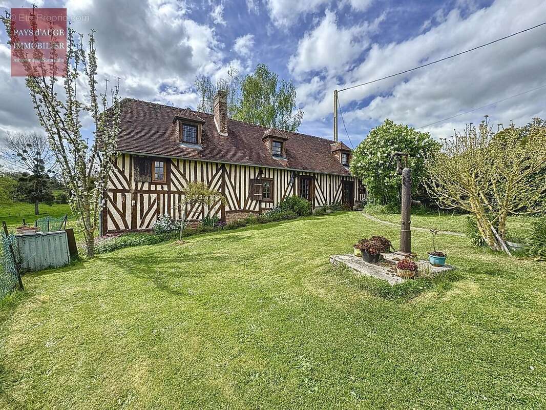 Maison à SAINT-GERVAIS-DES-SABLONS