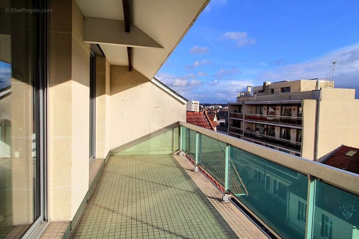 Appartement à SAINT-MAUR-DES-FOSSES