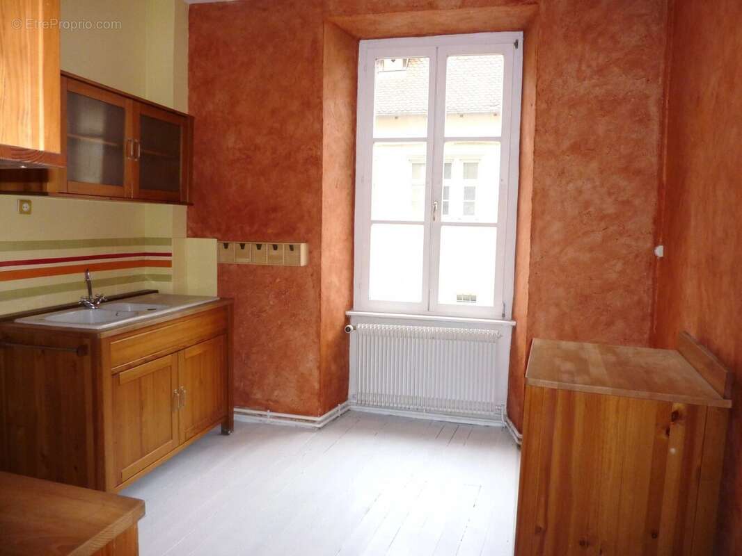 Montbeliard centre f3 avec bcp de cachet - photo 10