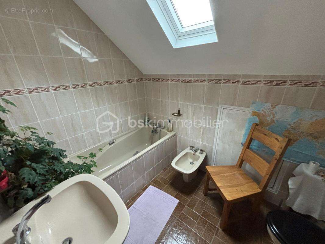 Maison à BRIE-COMTE-ROBERT