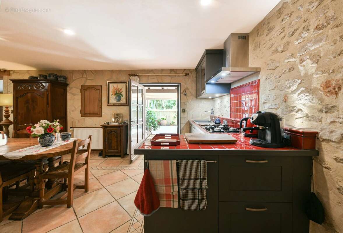 Maison à UZES