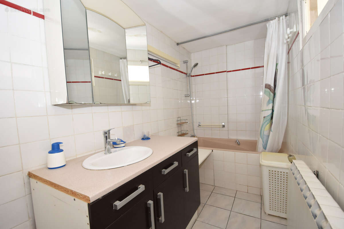 Maison à SAINT-SAUVEUR