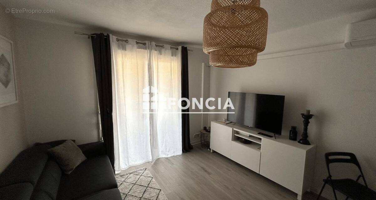 Appartement à SORGUES