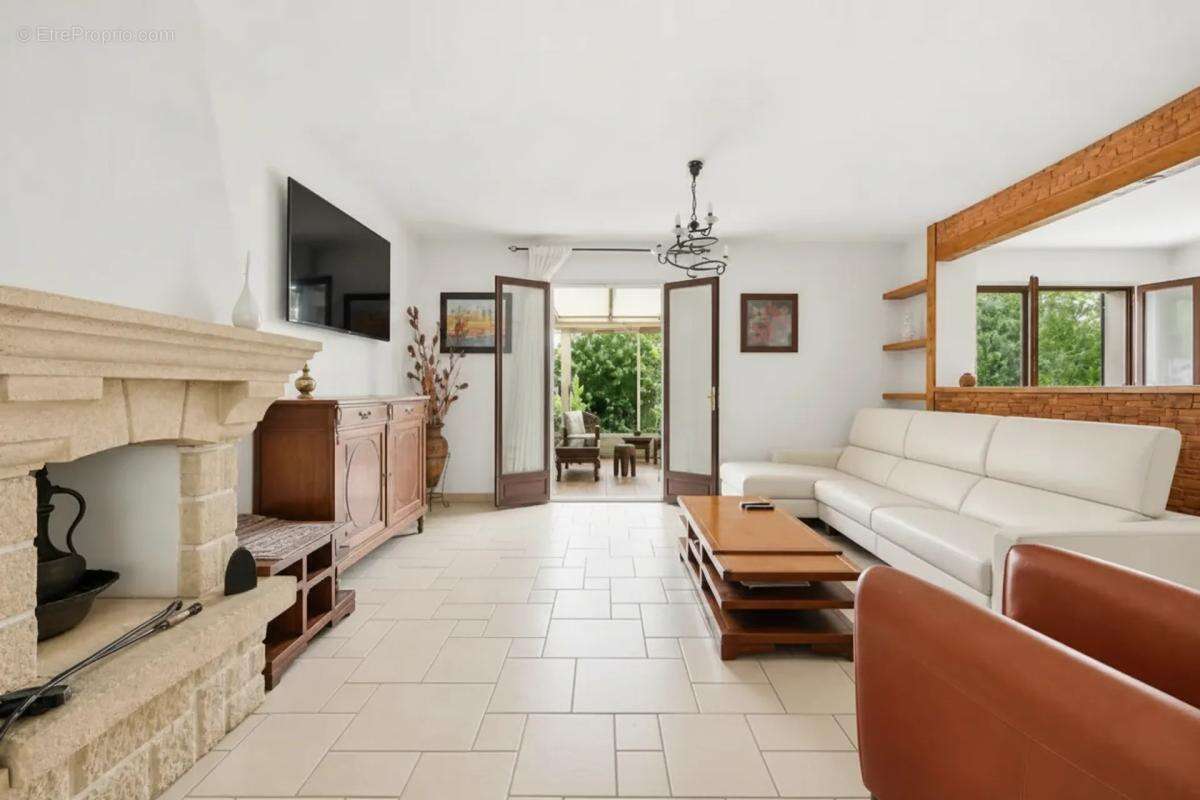 Maison 165 m² avec jardin - Orly - photo 2