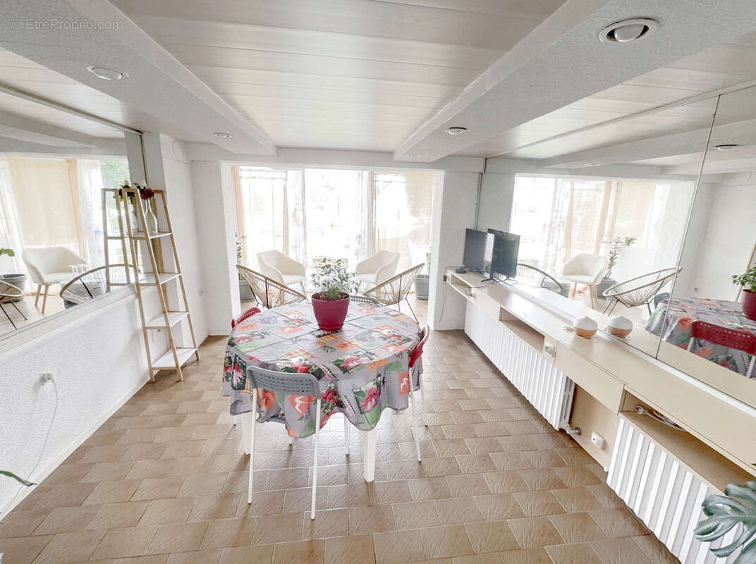 Maison à VALDURENQUE