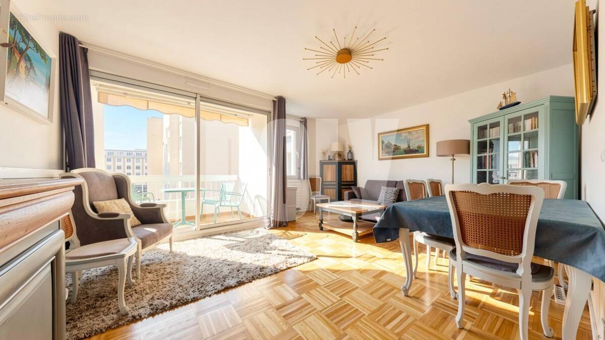 Appartement à PUTEAUX